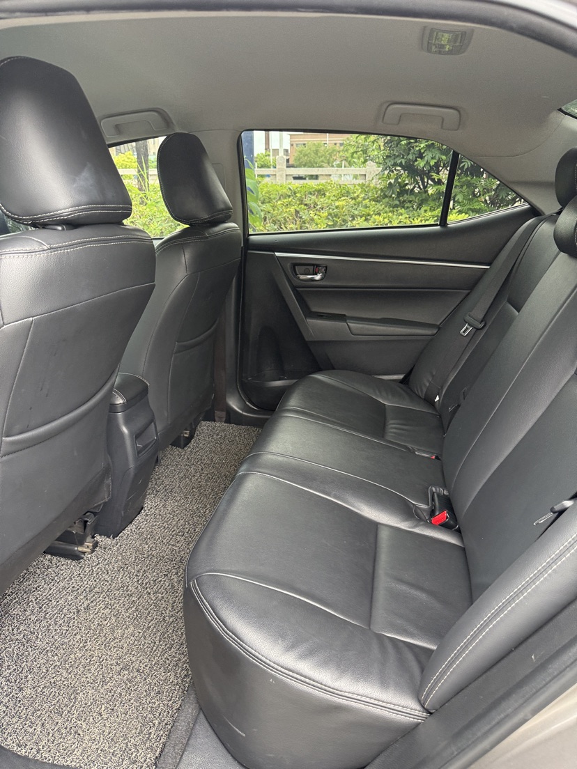Toyota Corolla 2017 #8 Toyota Corolla 2017 car image #8