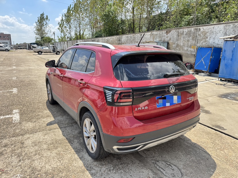 Volkswagen T-Cross 2020 car image #4