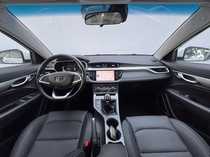 GEELY Emgrand 2019 car image #4