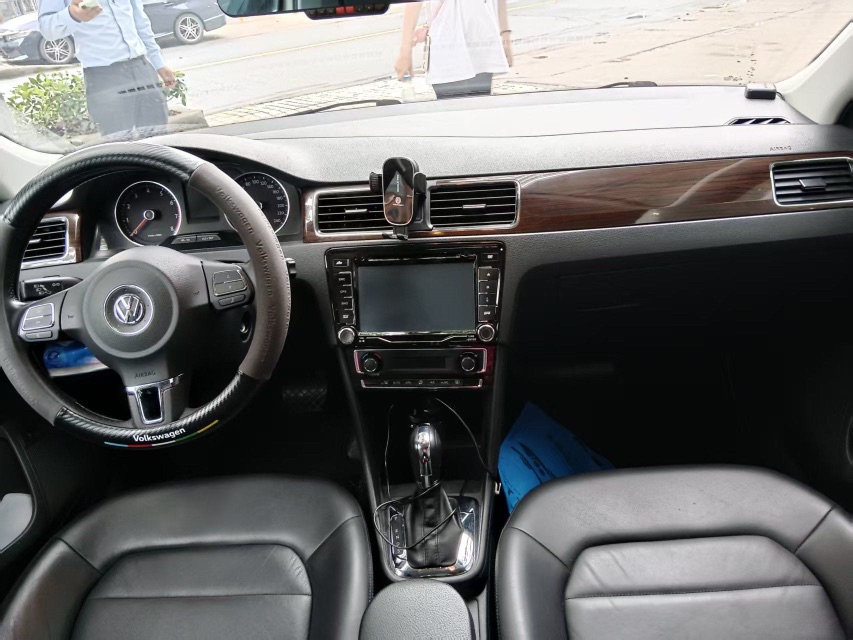 2013 car image #4