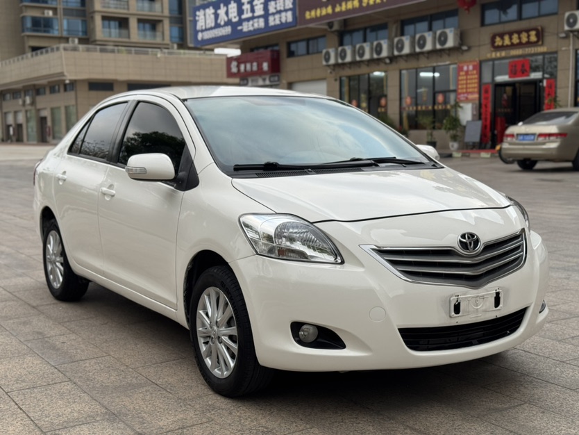 Toyota Vios 2010 #3 Toyota Vios 2010 car image #3