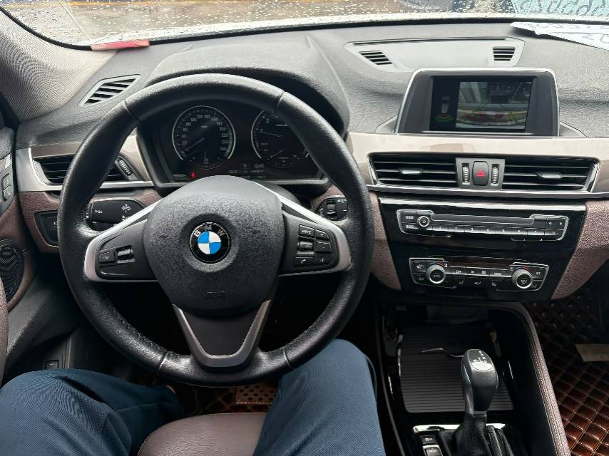 BMW X1 2018 #5 BMW X1 2018 car image #5