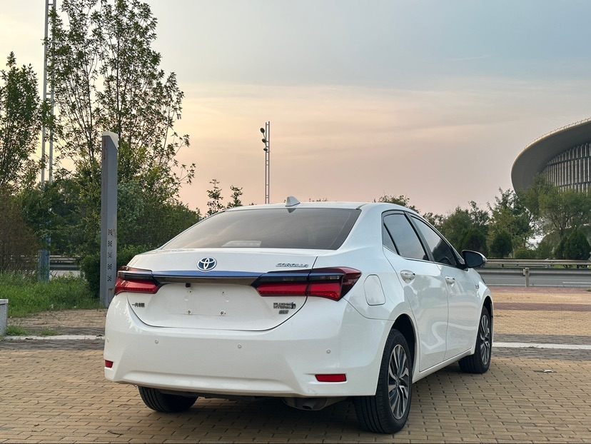 Toyota Corolla Hybird E+ 2020 car image #4