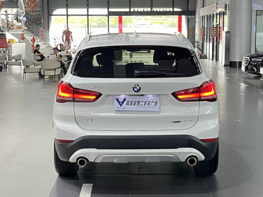 BMW X1 2020 car image #8