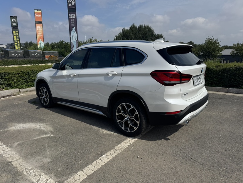 BMW X1 2022 #6 BMW X1 2022 car image #6
