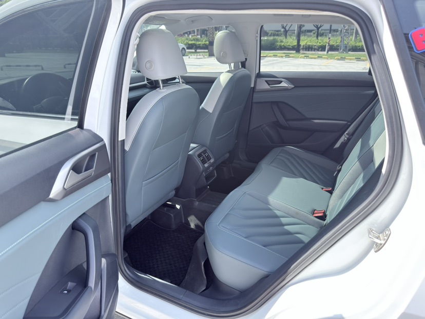 Volkswagen Tharu 2023 car image #6