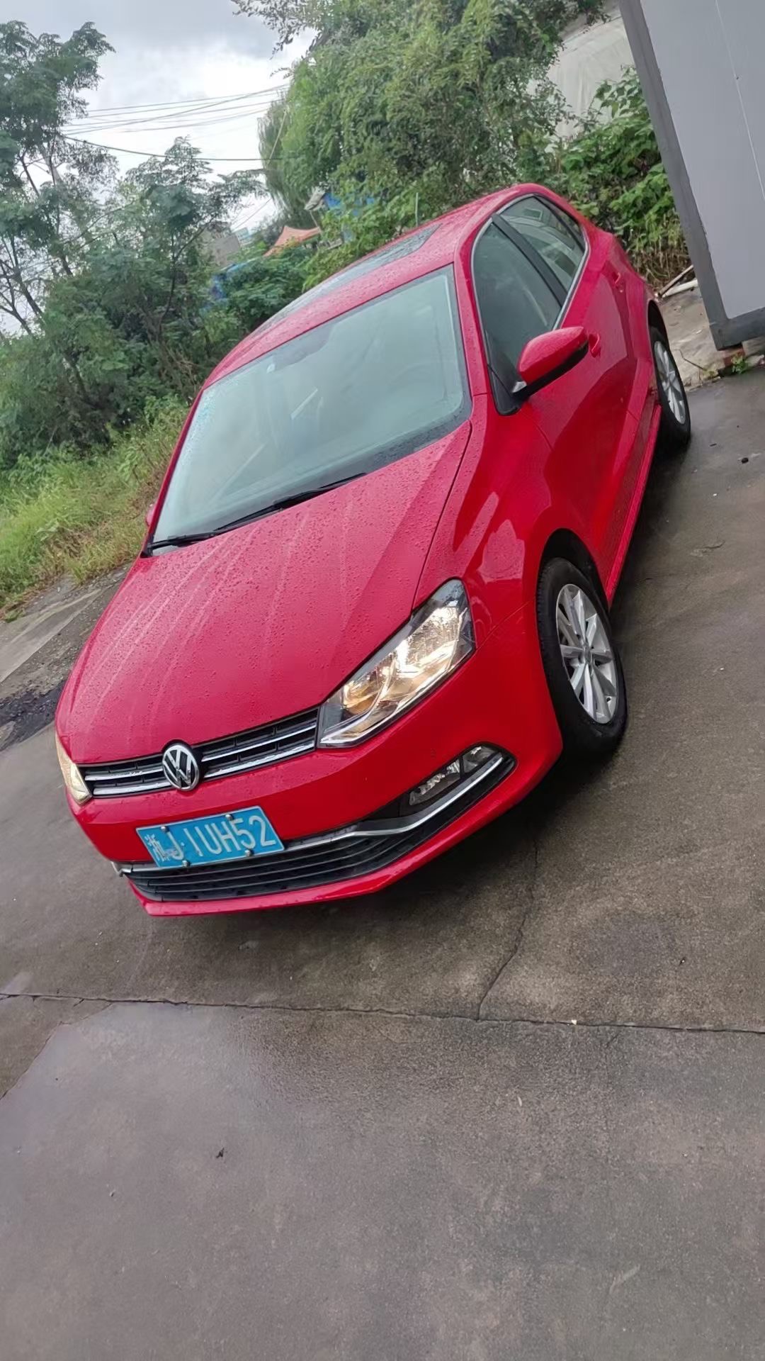 Volkswagen Polo 2016 Volkswagen Polo 2016 car image