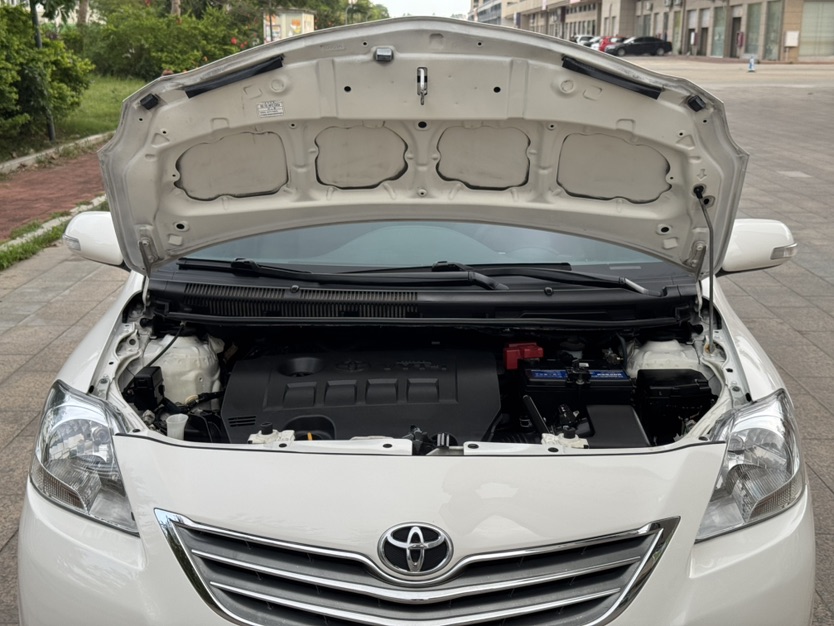 Toyota Vios 2010 #15 Toyota Vios 2010 car image #15