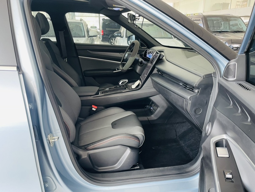 GEELY Boyue 2023 #12 GEELY Boyue 2023 image de voiture #12