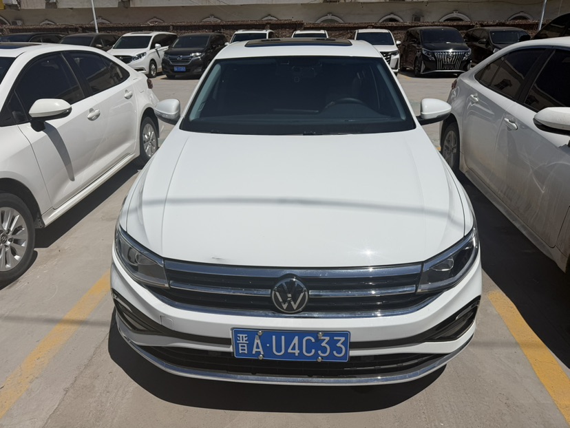 Volkswagen Bora 2022 car image #2
