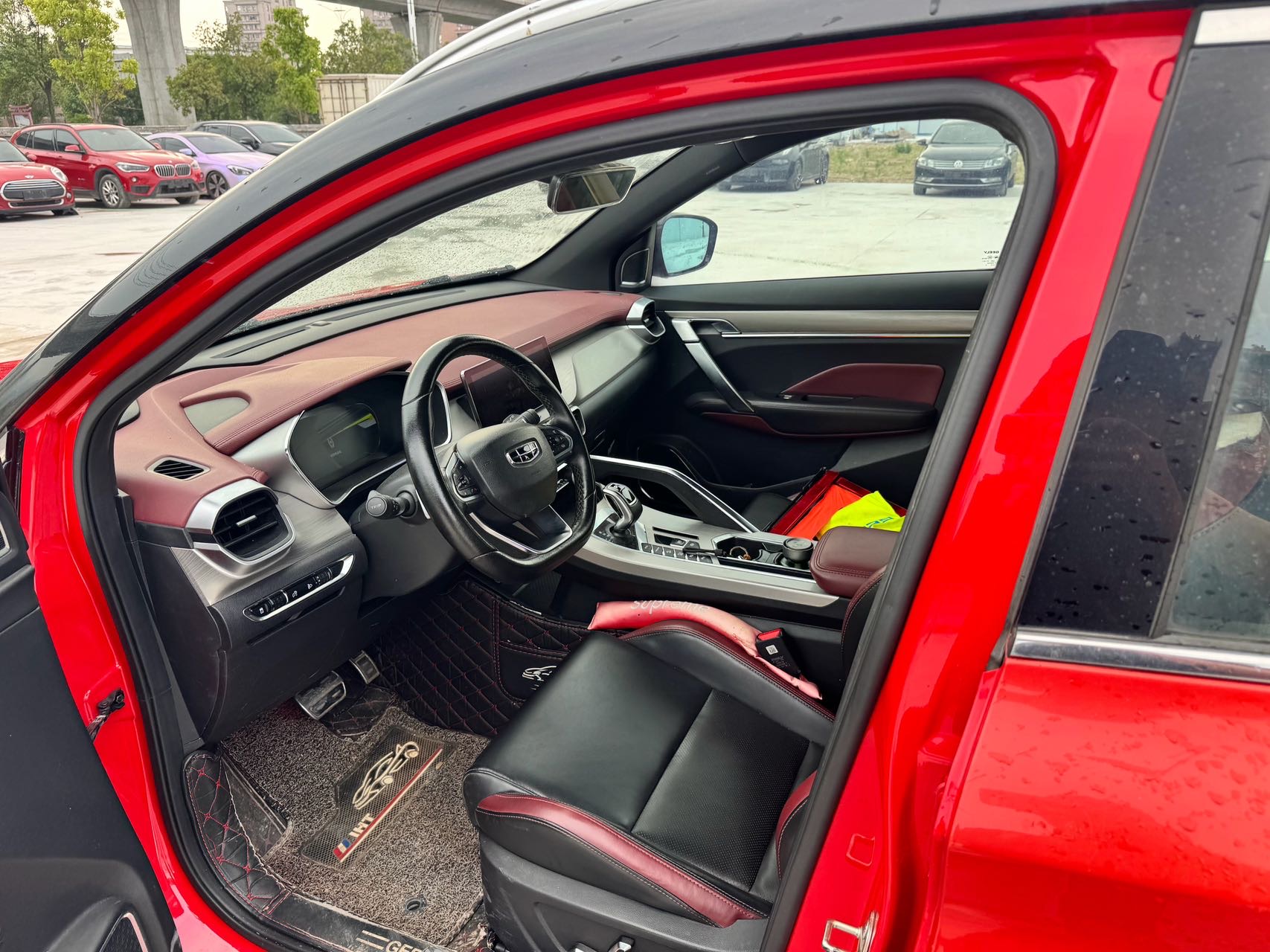 GEELY Coolray 2019 #4 GEELY Coolray 2019 car image #4