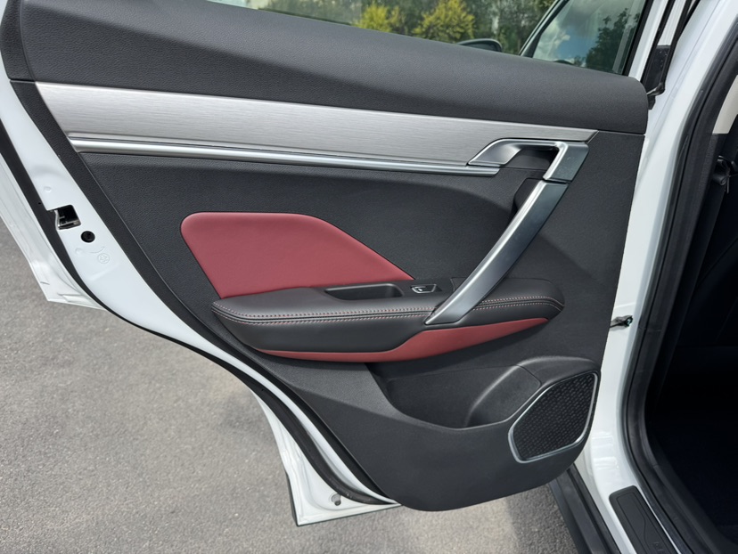 GEELY Coolray 2022 #18 GEELY Coolray 2022 car image #18