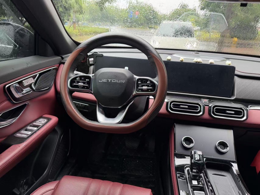 Jetour X70 PLUS 2024 car image #6