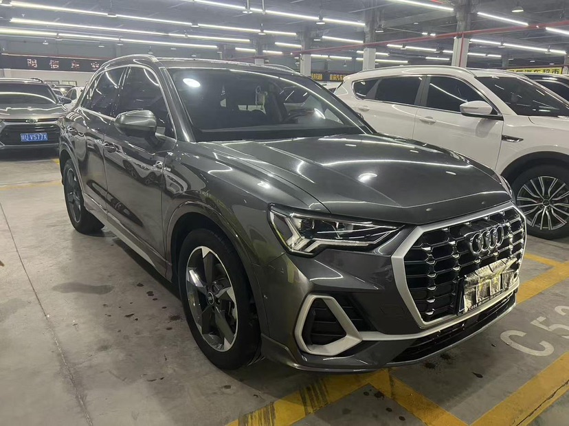 Audi Q3 2023 #3 Audi Q3 2023 car image #3