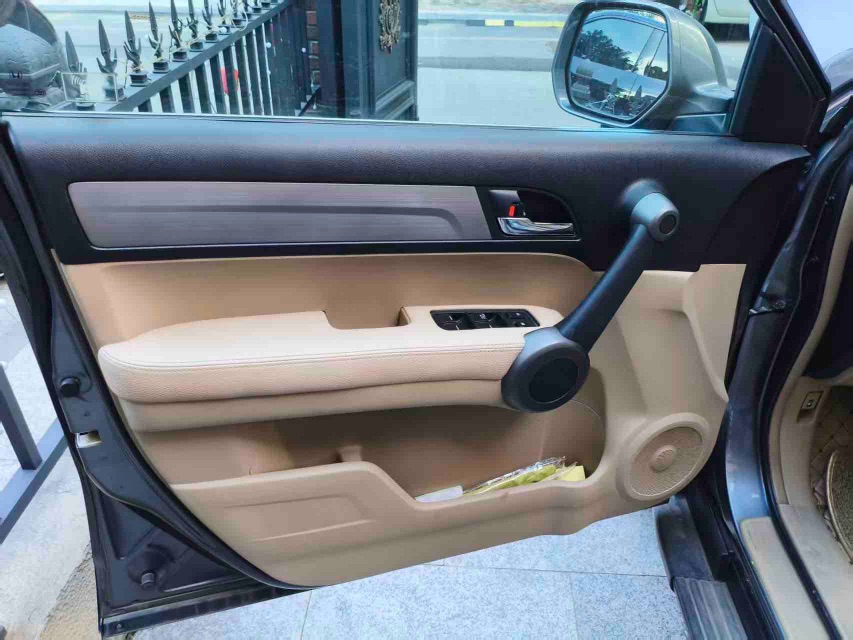 Honda CR-V 2011 #6 Honda CR-V 2011 car image #6