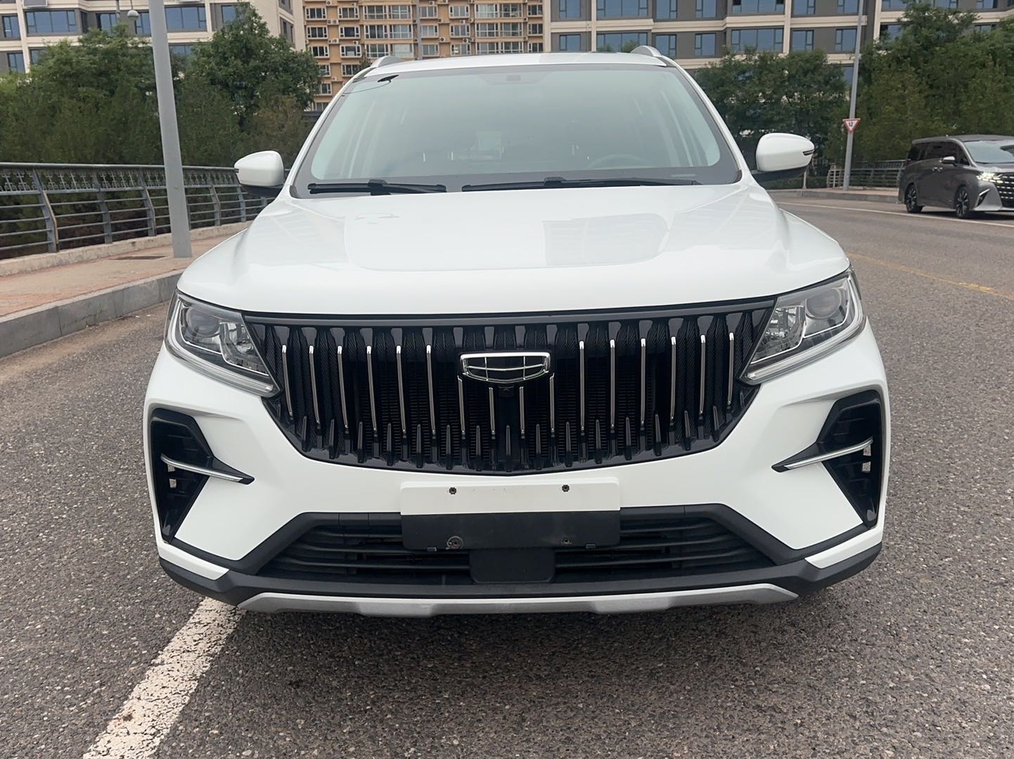 GEELY Vision X6 2023 #4 GEELY Vision X6 2023 car image #4