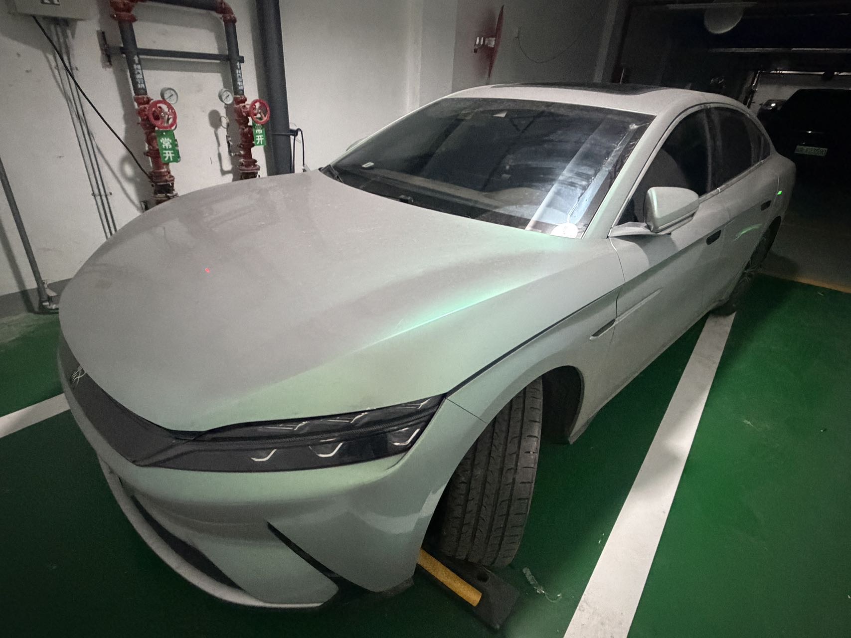 BYD Han 2022 #2 BYD Han 2022 car image #2
