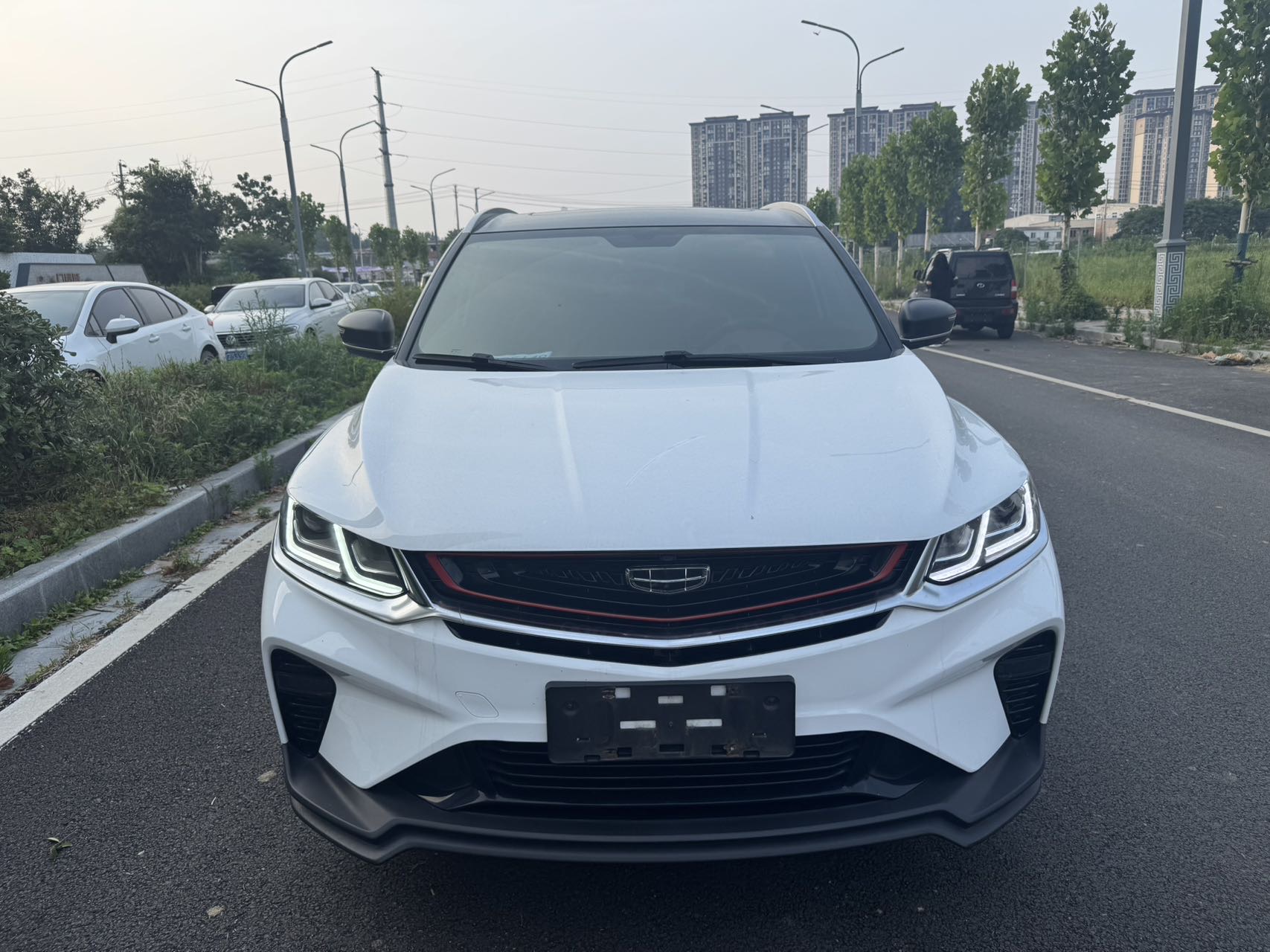 GEELY Coolray 2020 car image #2