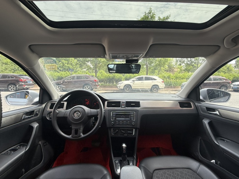 Volkswagen Santana 2014 car image #6