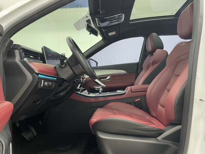 Jetour X70 PLUS 2022 #4 Jetour X70 PLUS 2022 car image #4