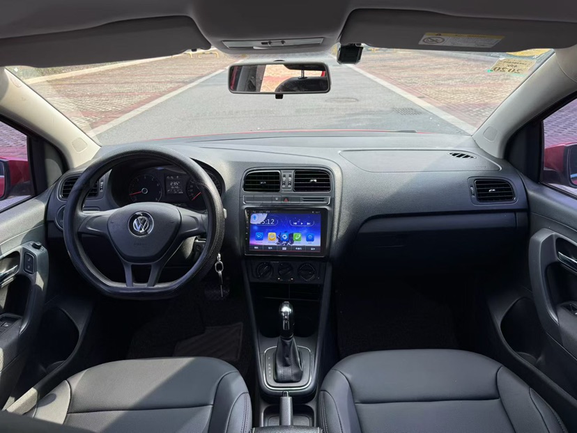 Volkswagen Polo 2018 car image #5