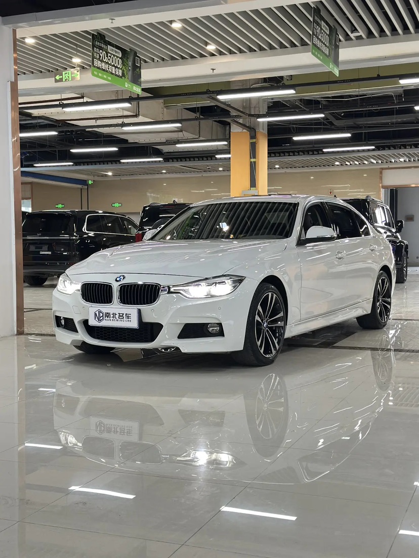 BMW 3 Series 2019 BMW 3 Series 2019 car image