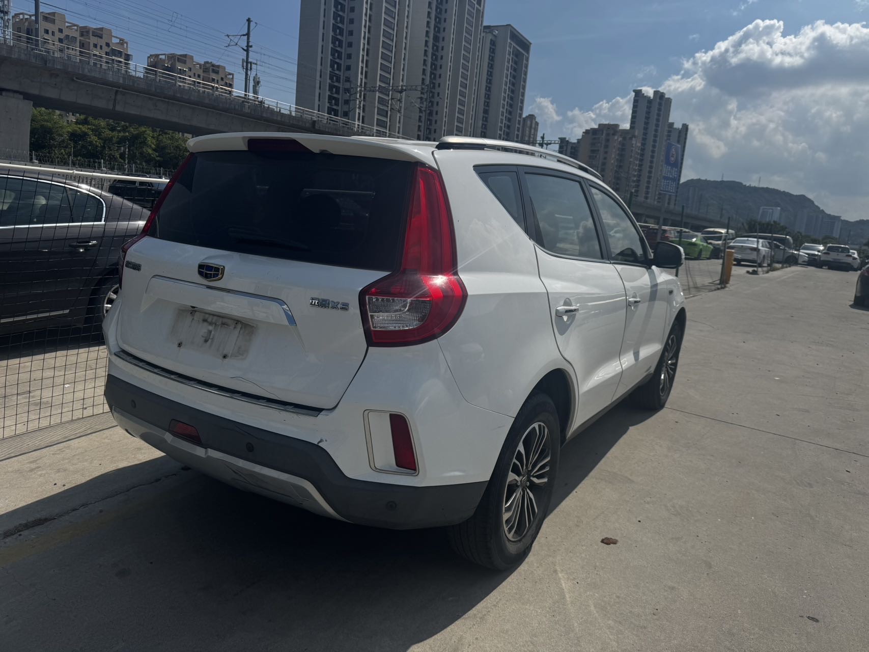 GEELY Vision X6 2016 #4 GEELY Vision X6 2016 car image #4