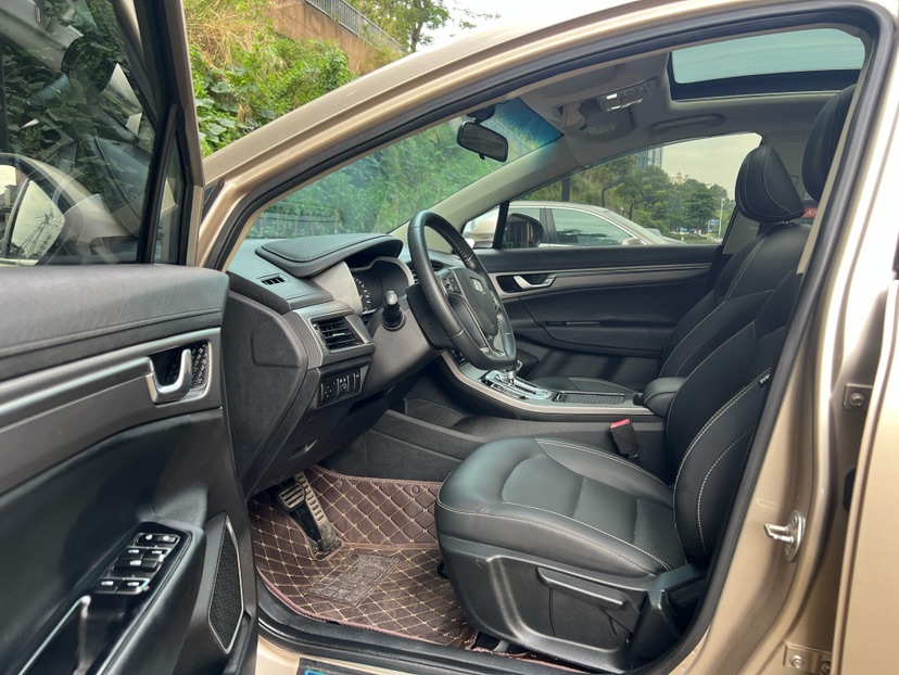 GEELY Emgrand GS 2017 #4 GEELY Emgrand GS 2017 immagine di auto #4