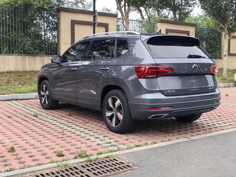 Volkswagen Tharu 2023 car image #9