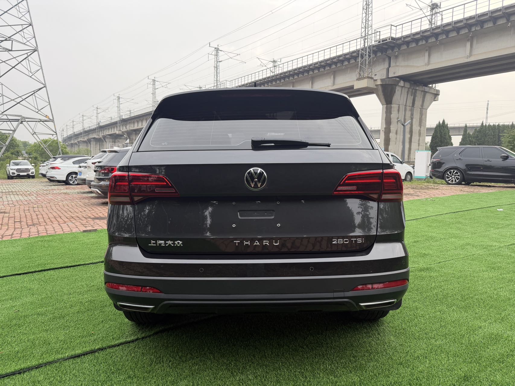 Volkswagen Tharu 2022 car image #5