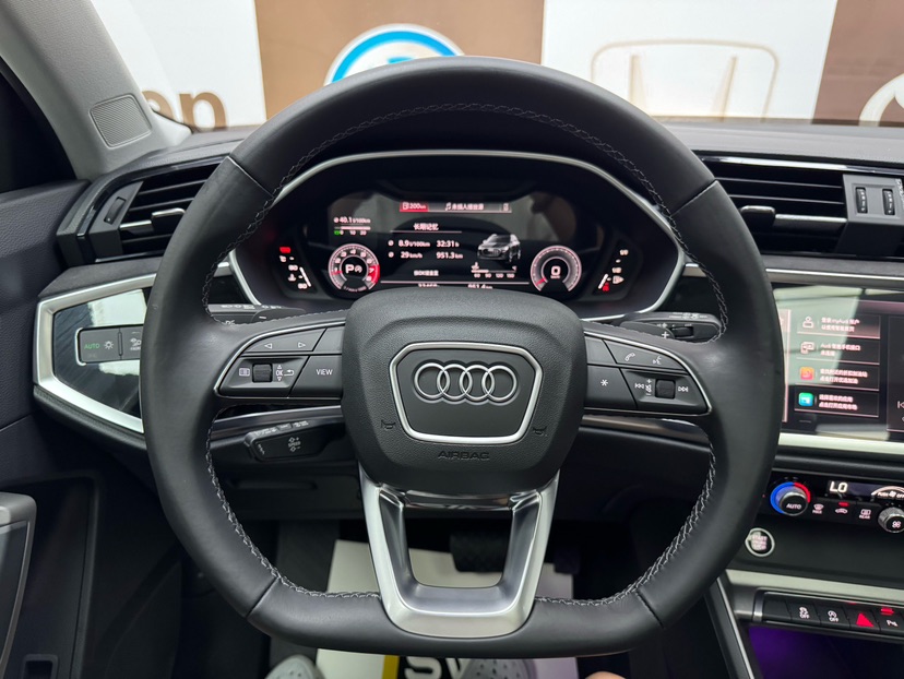 Audi Q3 2022 #11 Audi Q3 2022 car image #11