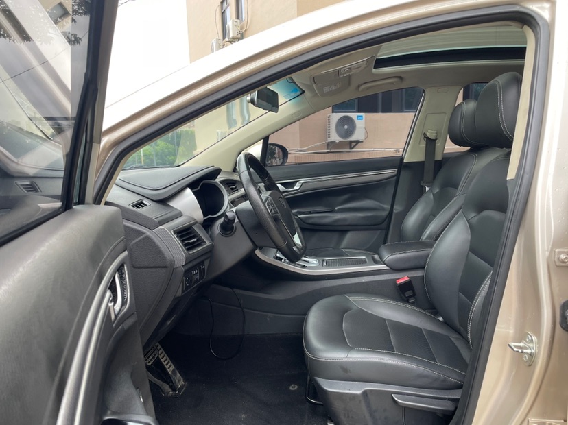 GEELY Emgrand GS 2018 #7 GEELY Emgrand GS 2018 car image #7