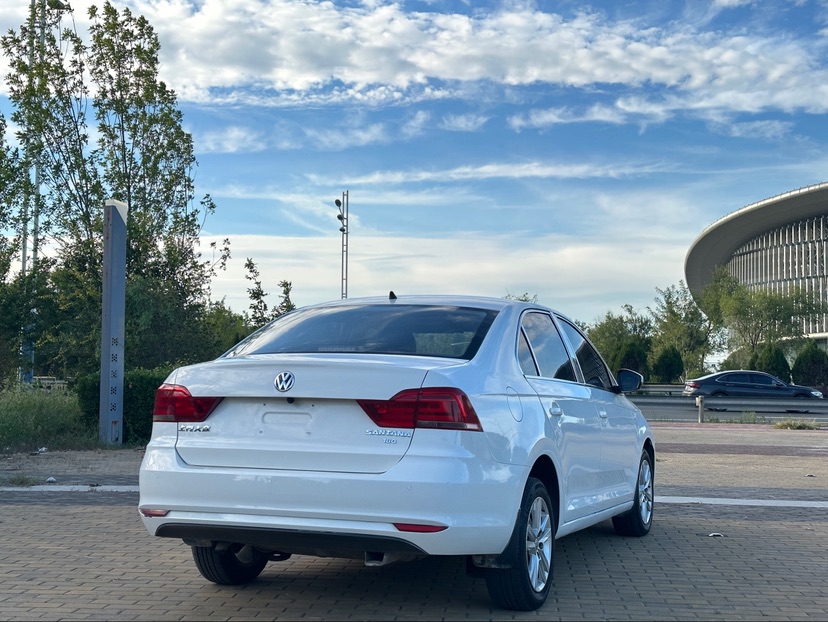 Volkswagen Santana 2017 #4 Volkswagen Santana 2017 car image #4