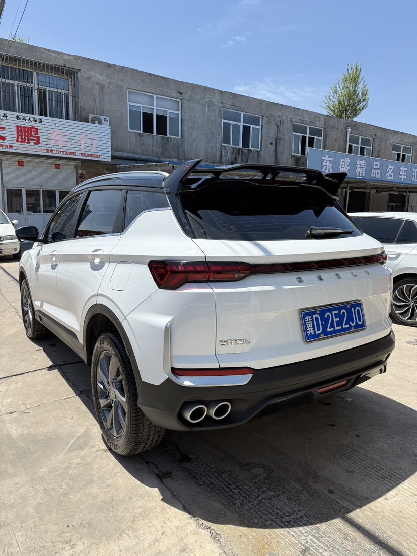 GEELY Coolray 2025 #5 GEELY Coolray 2025 car image #5