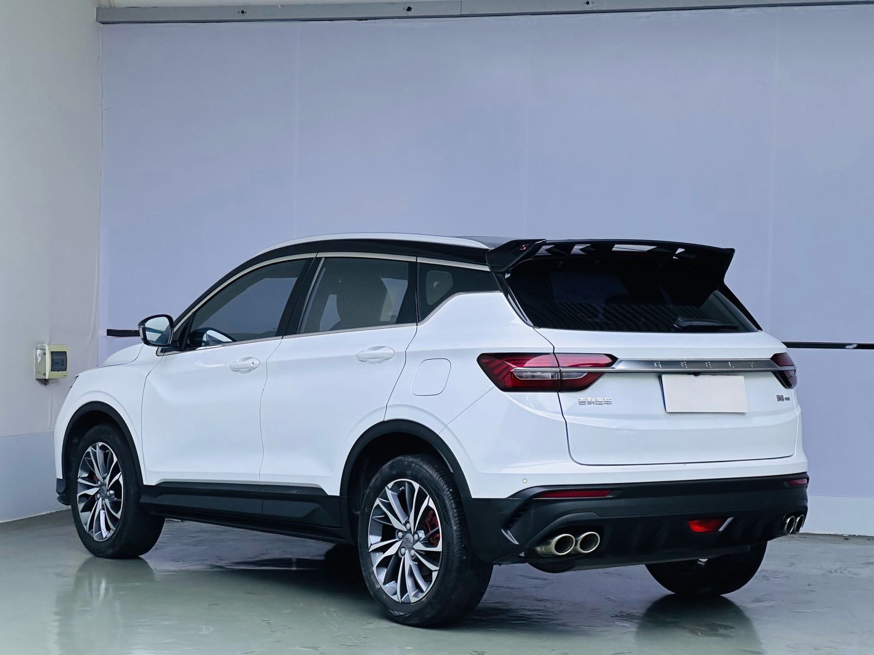GEELY Coolray 2021 car image #4