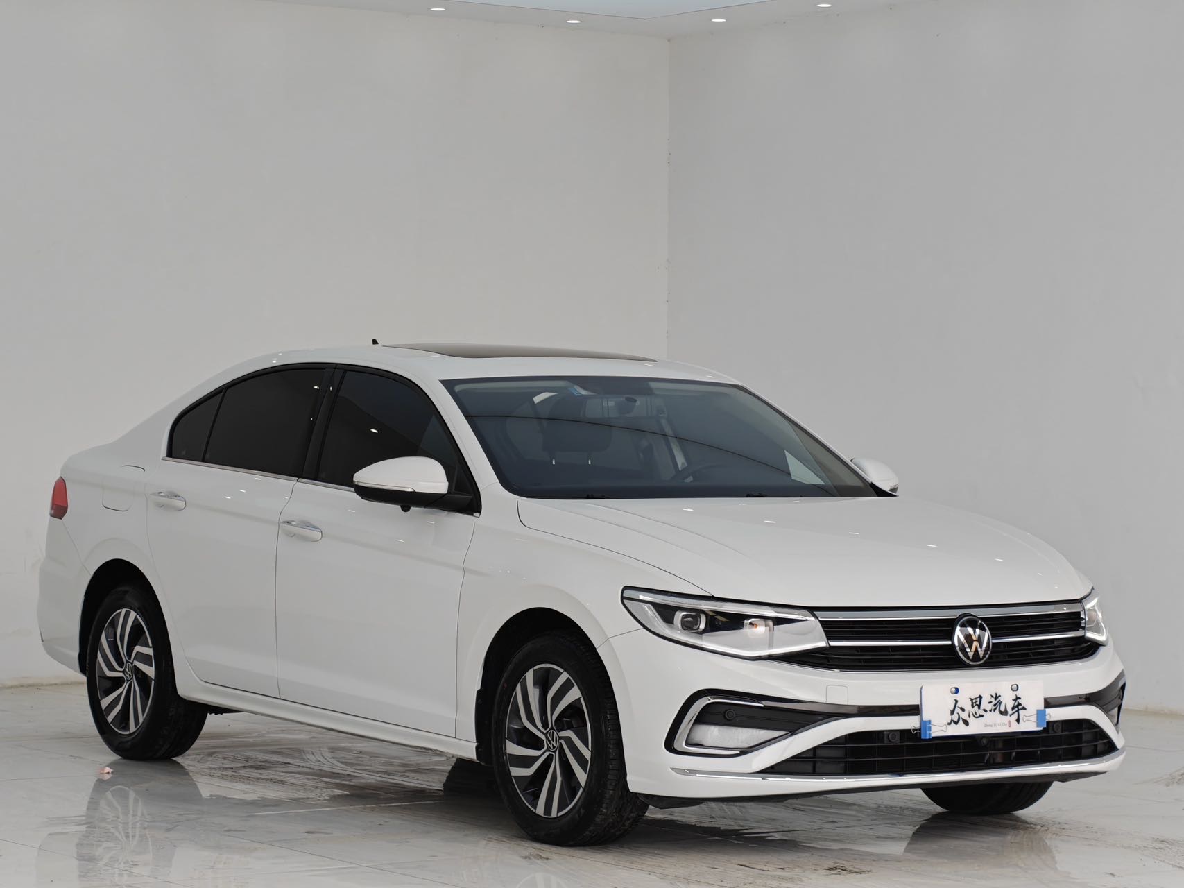 Volkswagen Bora 2023 car image #3