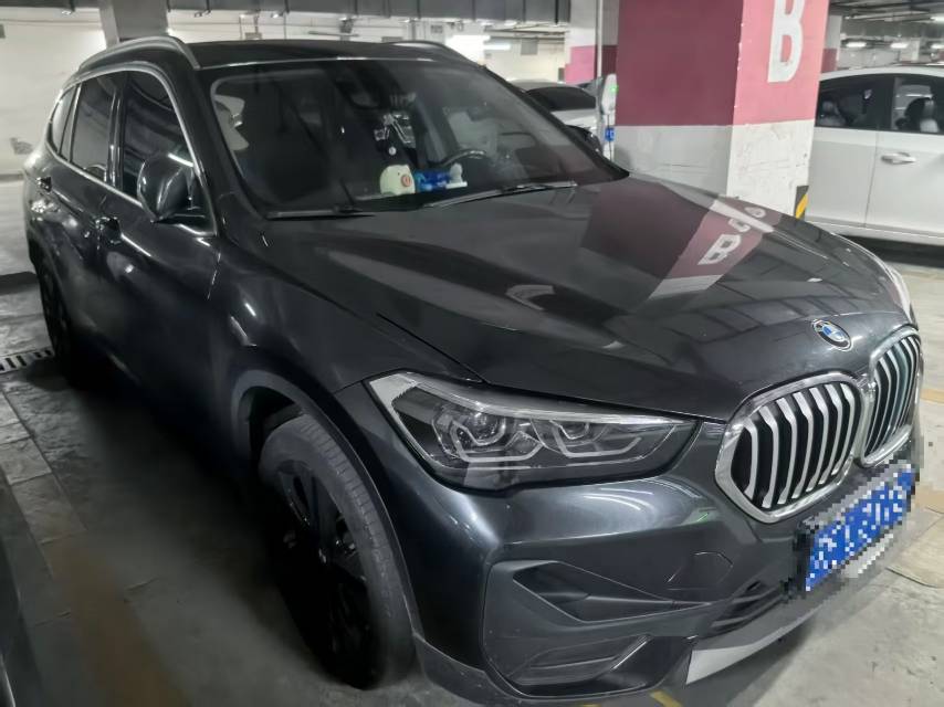 BMW X1 2021 #2 BMW X1 2021 car image #2