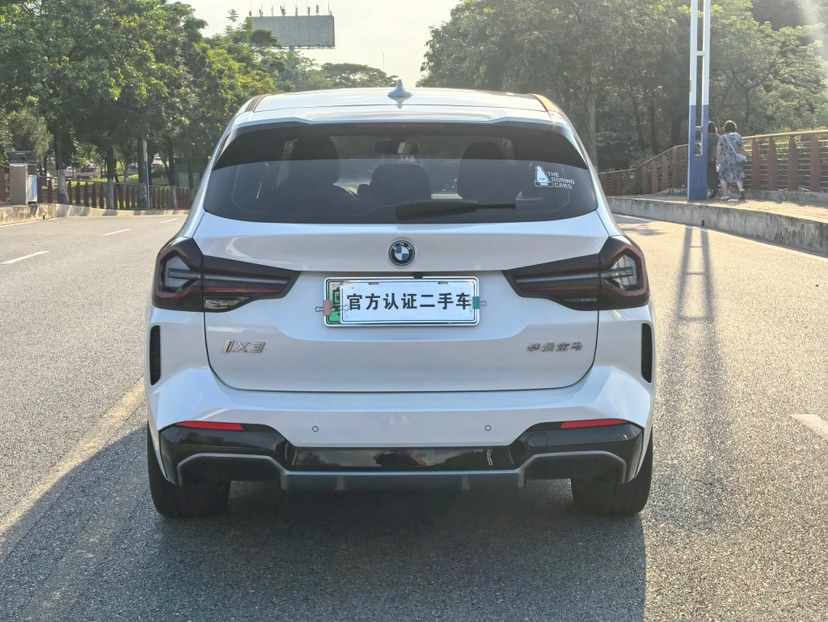 BMW iX3 2023 #7 BMW iX3 2023 immagine di auto #7