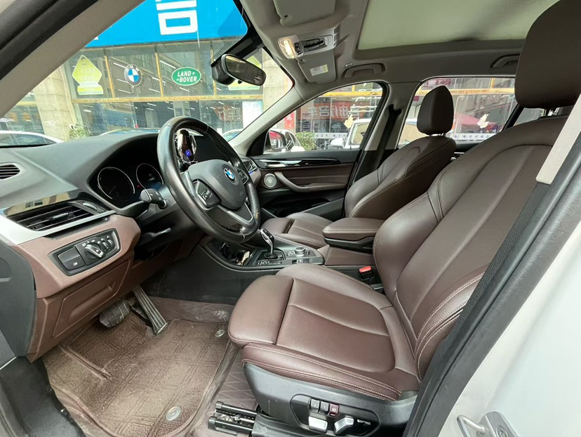 BMW X1 2021 car image #6