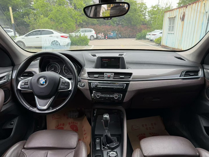 BMW X1 2018 #6 BMW X1 2018 car image #6