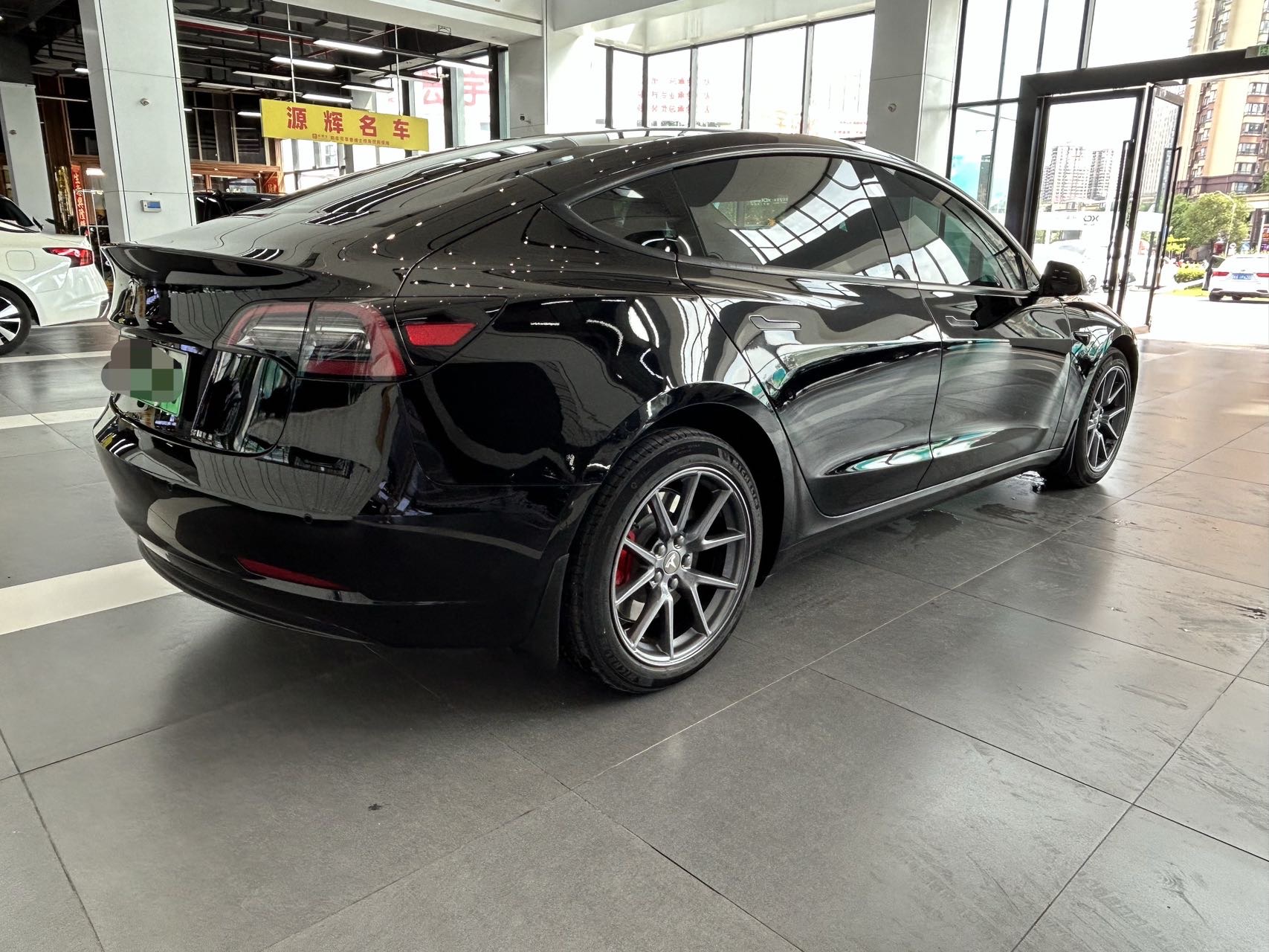Tesla Model 3 2023 #5 Tesla Model 3 2023 car image #5