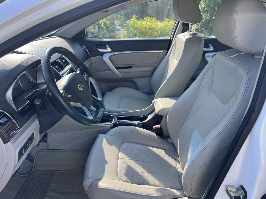 GEELY Emgrand 2016 #4 GEELY Emgrand 2016 car image #4