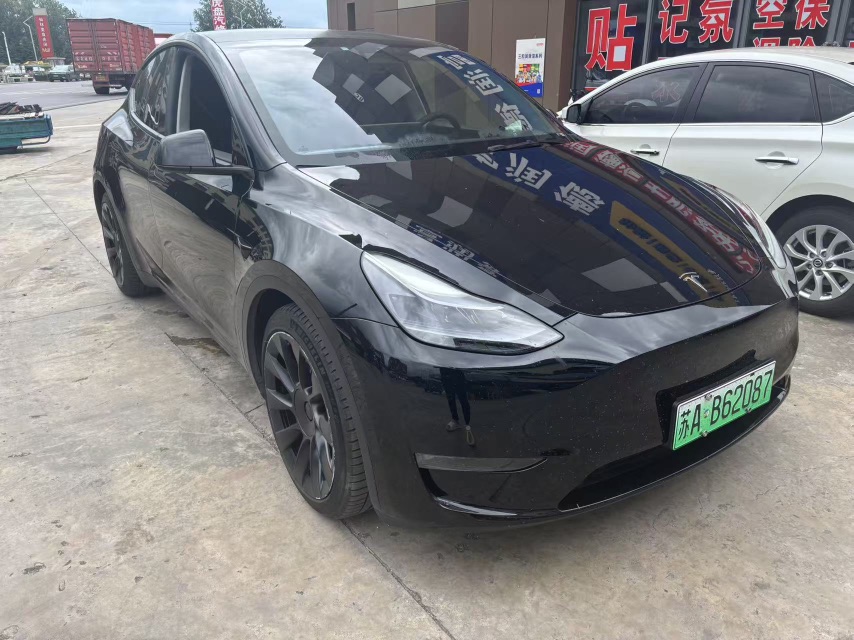 Tesla Model Y 2022 #3 Tesla Model Y 2022 car image #3