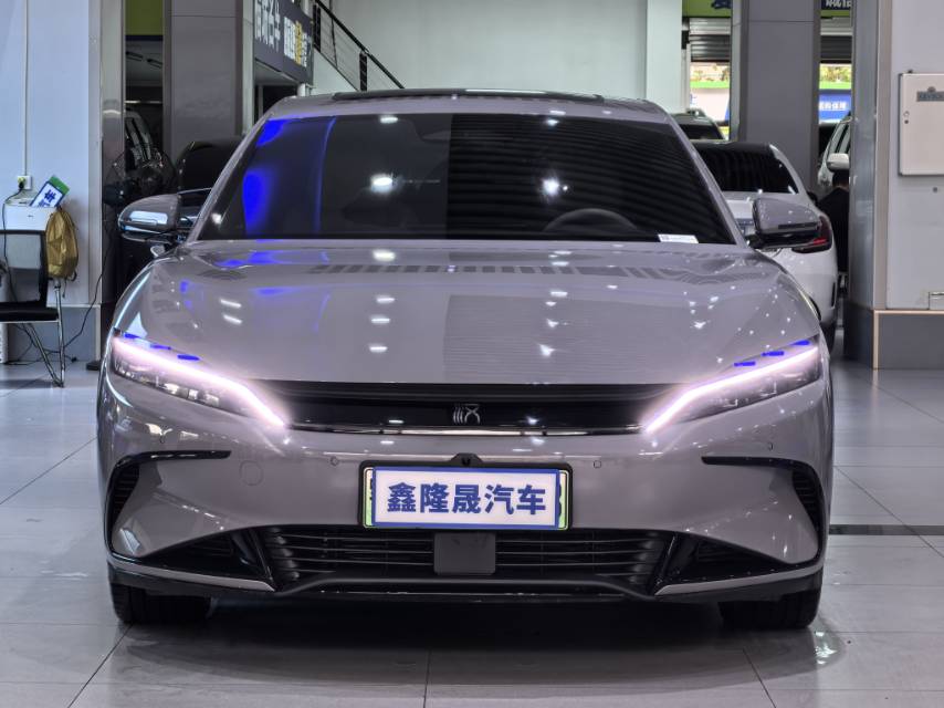 BYD Han 2025 #2 BYD Han 2025 car image #2