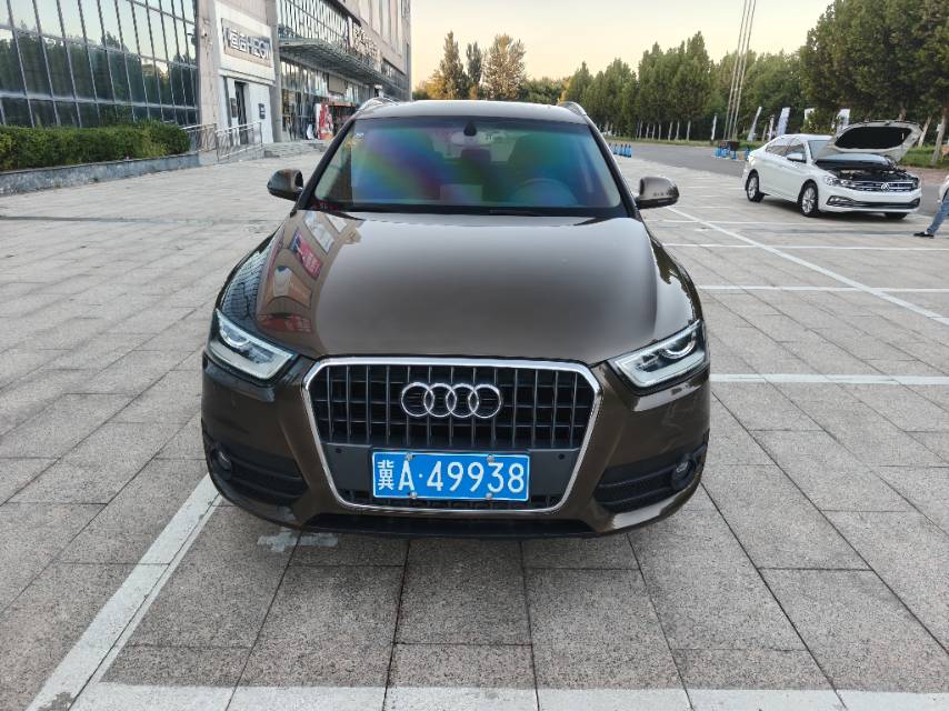Audi Q3 2014 #2 Audi Q3 2014 car image #2