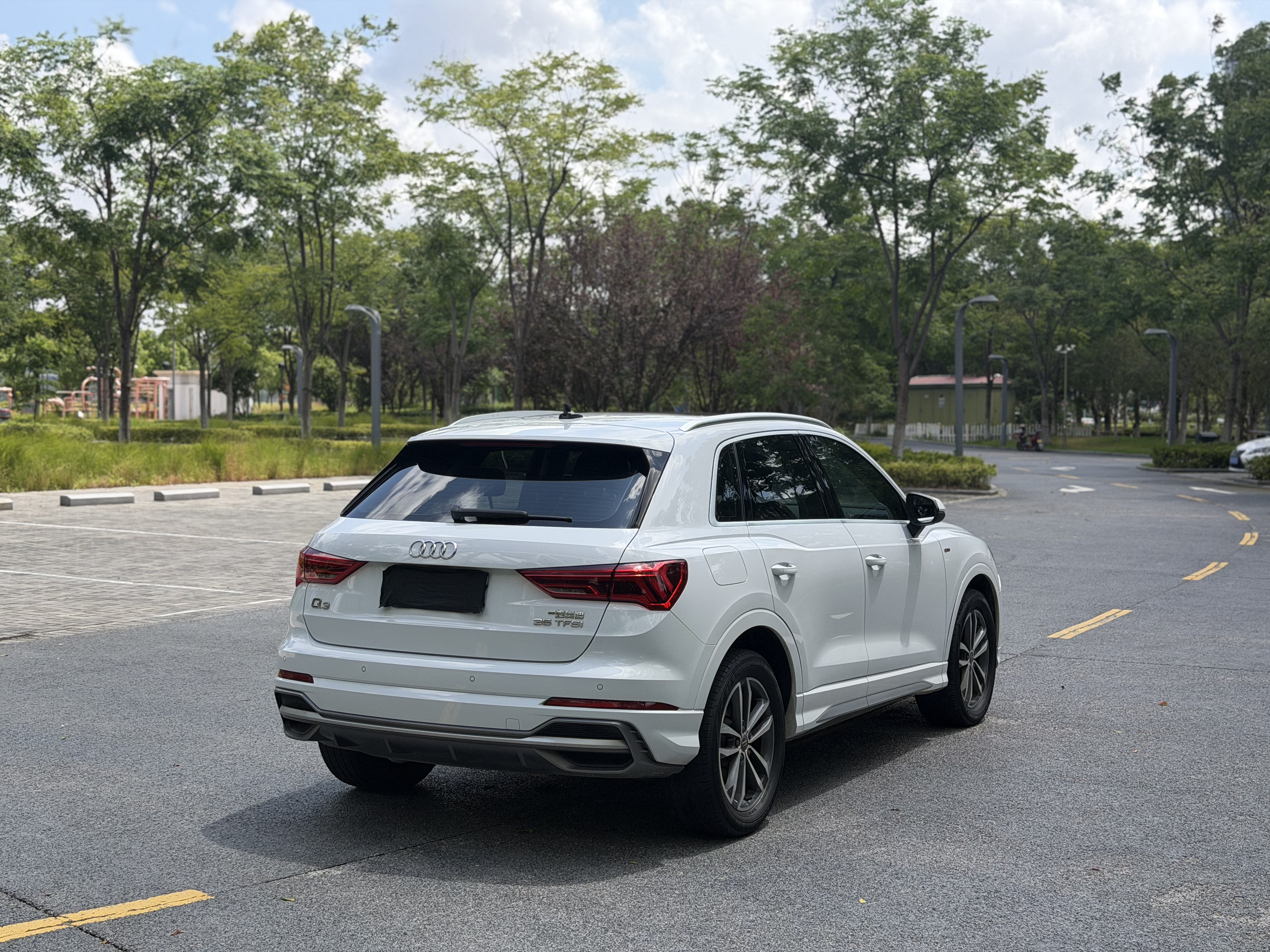 Audi Q3 2020 #10 Audi Q3 2020 car image #10