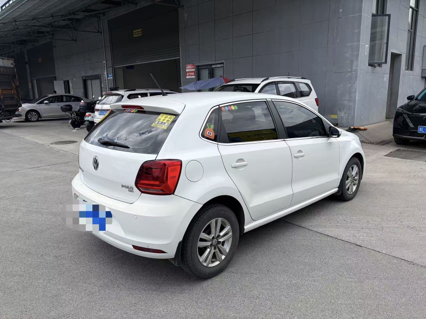 Volkswagen Polo 2018 car image #8