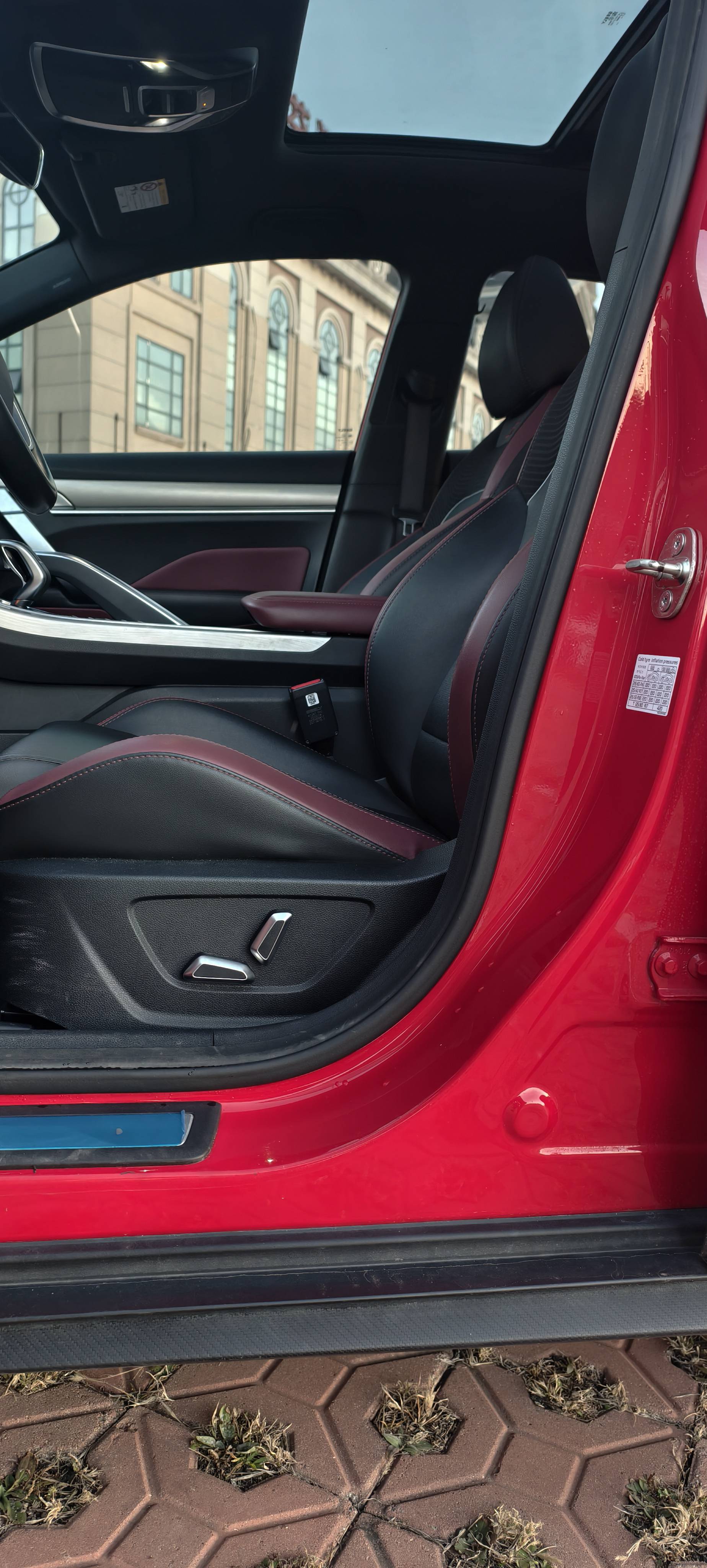 GEELY Coolray 2021 car image #9