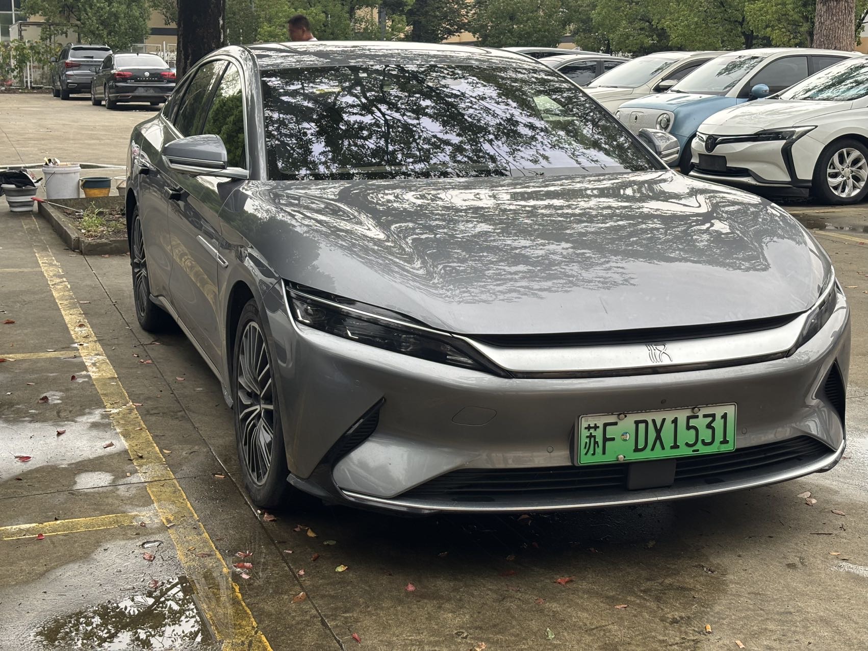 BYD Han 2021 BYD Han 2021 car image