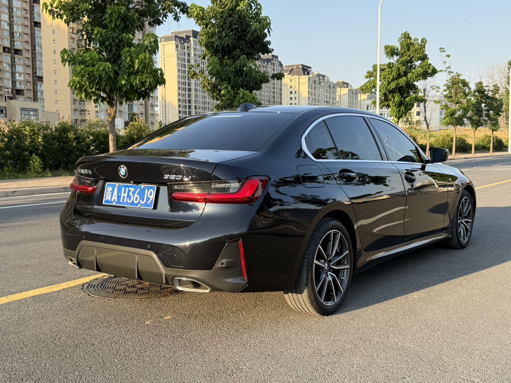 BMW 3 Series 2022 #13 BMW 3 Series 2022 car image #13